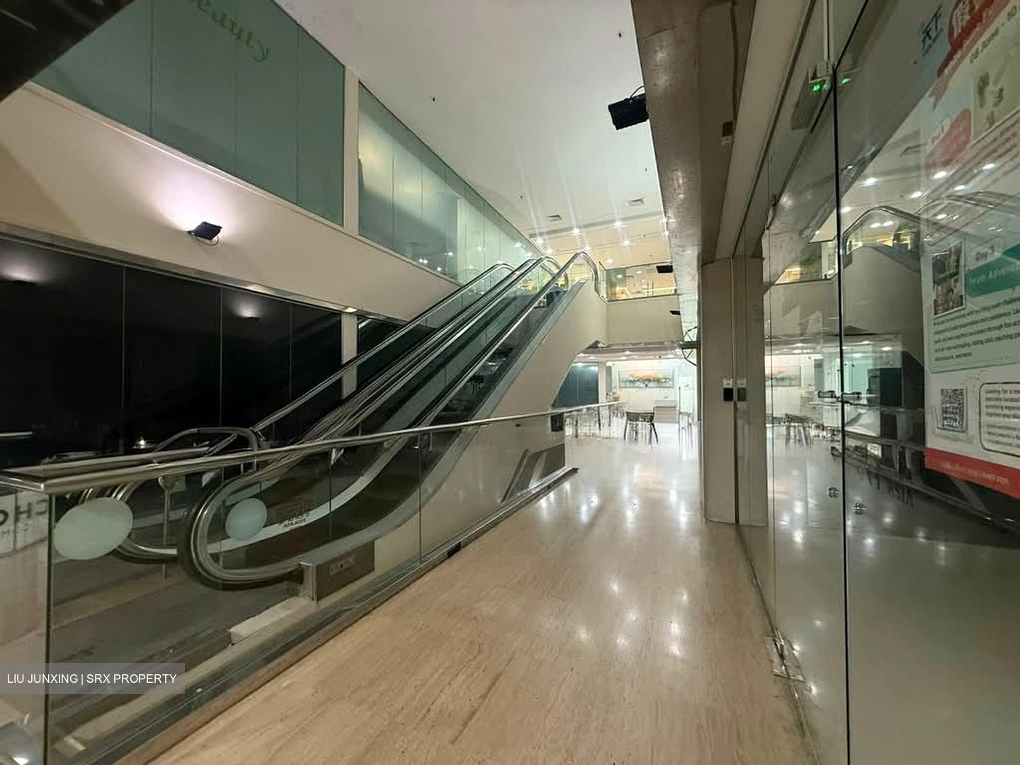 Singapore Shopping Centre (D9), Retail #563946921